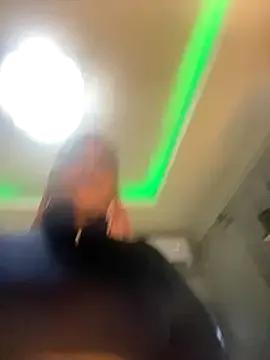 Freechat BQueen223 on StripChat