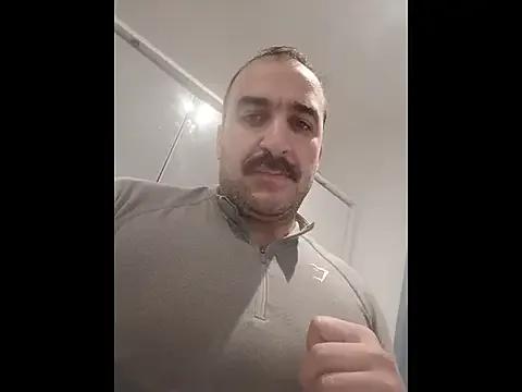 Freechat CloudyMuscleBeefy on StripChat