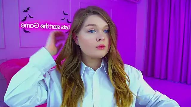 Freechat CrystalLyons on StripChat