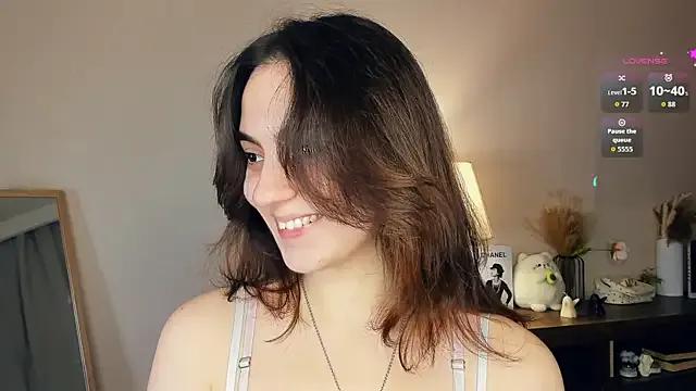 StripChat DracosMoon is Freechat DracosMoon — kiss my shoulders tenderly