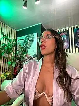 elegant__rouse on StripChat