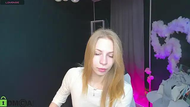 StripChat Elis_Fox is Freechat Elis_Fox — NAKED TITS