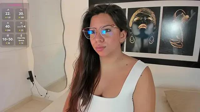 emilyy_cooperr — I masturbate your cock with my mouth