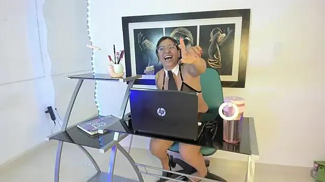 emilyy_cooperr on StripChat