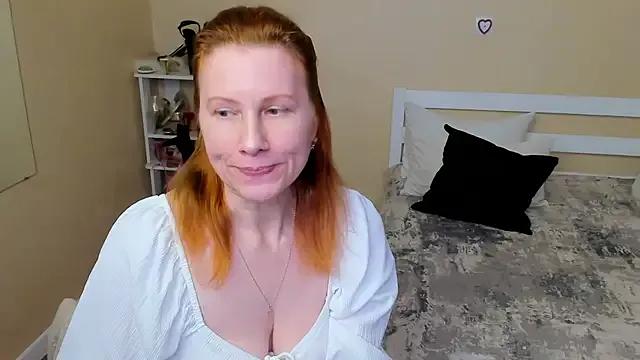 Freechat FoxySophia on StripChat