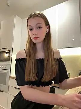 StripChat FriendlyFire_18 is Freechat FriendlyFire_18 — Say me hi