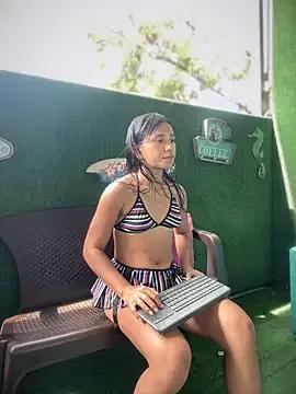 Freechat HeatherCubs on StripChat