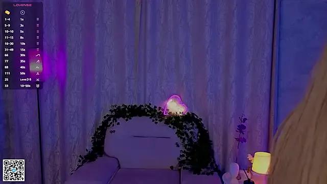 JerleneBaden — Squeeze my neck baby