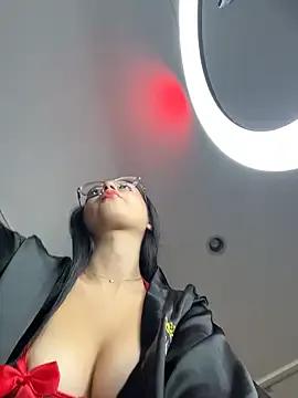 Juanita-Diaz — FULL NAKED + RUB MY CLIT