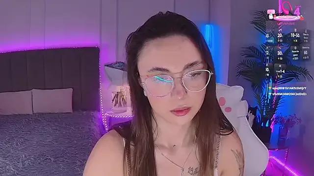 StripChat Leri_Star is Freechat Leri_Star — tease the chest with ice