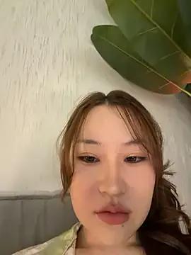 Freechat LisaNeverDie on StripChat