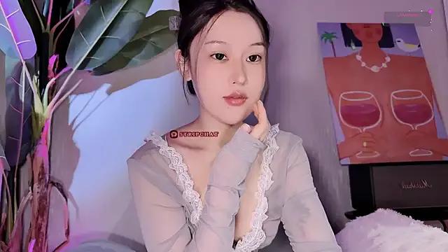 Freechat LisaNeverDie on StripChat