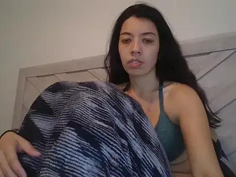Freechat Lucysweets on StripChat