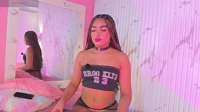Missdionne_curly — GET FULL NAKED