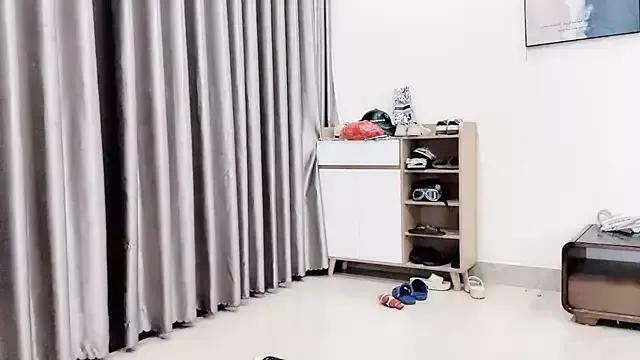 Mono-Stewardesss on StripChat 