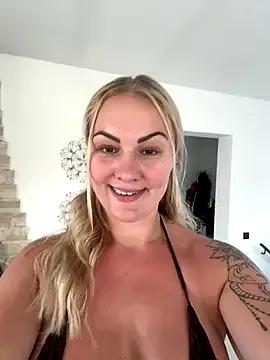 NastyMilf_ on StripChat