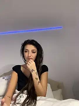 naughtybella05 on StripChat