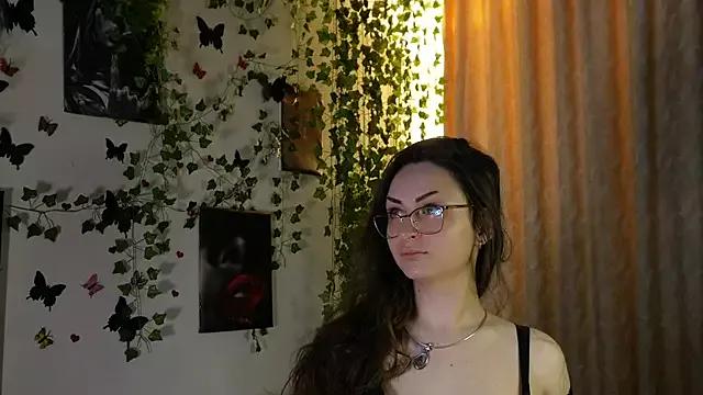 Private NaughtYHomemadE on StripChat