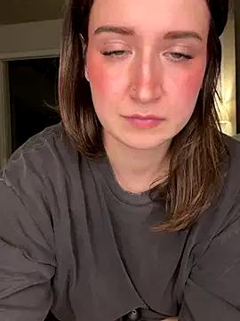 nerdynina — Freechat on StripChat