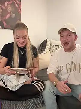 NickyGold_Official on StripChat