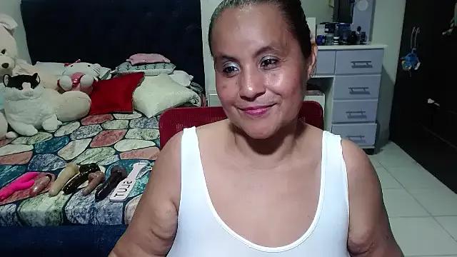 Freechat pervert_mommy_ on StripChat