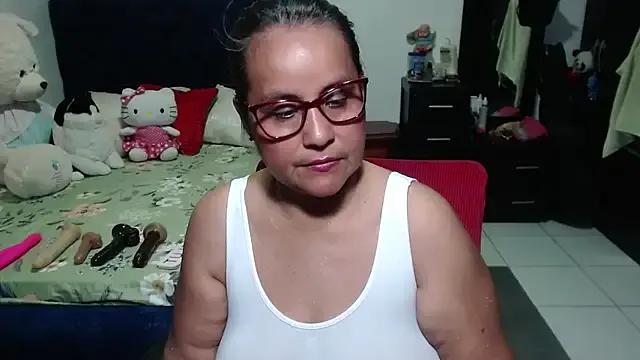 Freechat pervert_mommy_ on StripChat