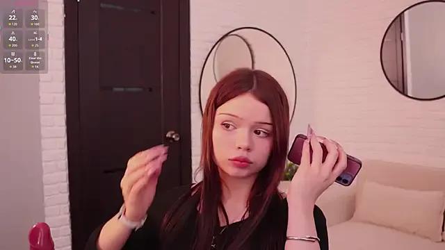 Sarah_babyyy — Show off my curves slowly