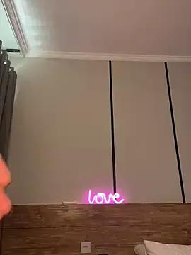 savana_heart on StripChat 