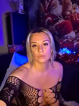 StripChat SpicyVicky is Freechat SpicyVicky — 2 doigts chatte