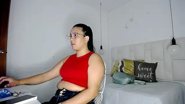 Private tiffany__pink on StripChat