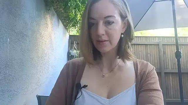 TopsyWilde on StripChat