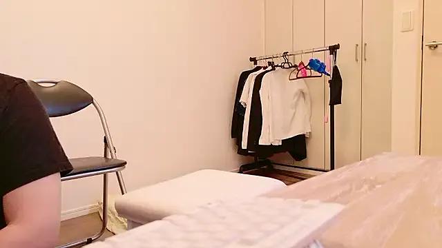 undo-busoku69 — Freechat on StripChat