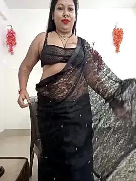 YOUR_LOVELY-40 on StripChat