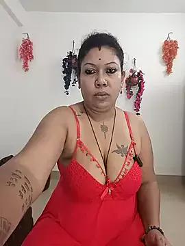 YOUR_LOVELY-40 on StripChat