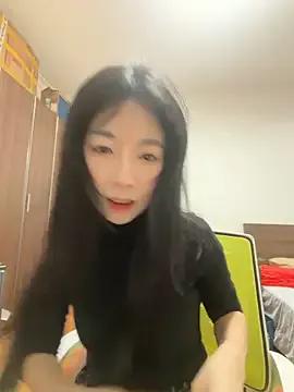 Group yourkeer on StripChat