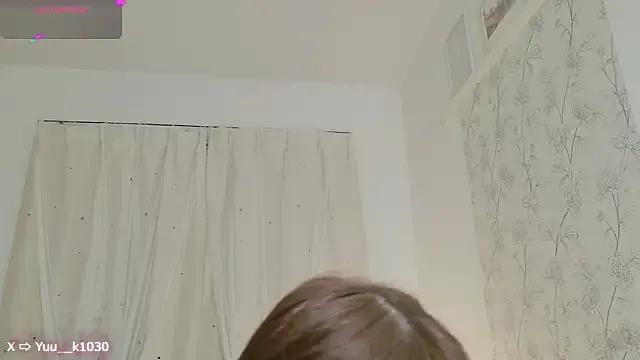 Group Yuu__k on StripChat