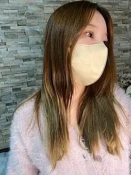 Freechat yuuhichan on StripChat