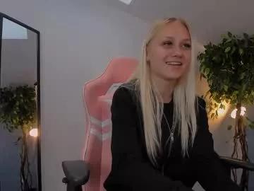 _olivia_w on Chaturbate 