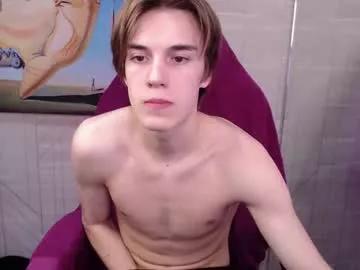 ethanames on Chaturbate 