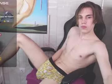 ethanames on Chaturbate 