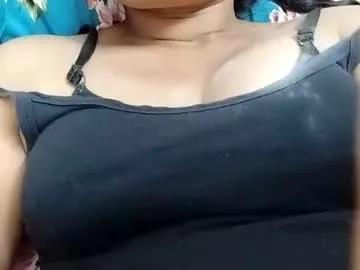 khushisinghh on Chaturbate 