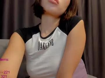 lindamei on Chaturbate 