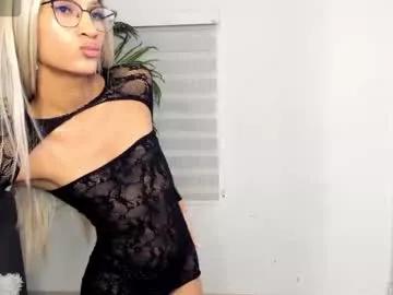 nailuj66 on Chaturbate 