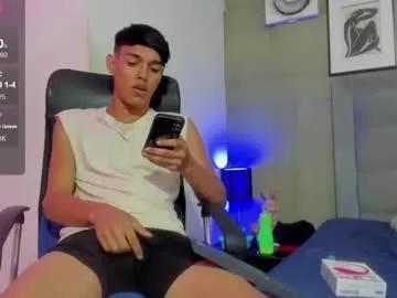 noah_carter66 on Chaturbate 