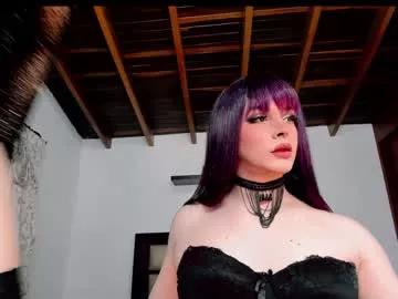 reginarose on Chaturbate 