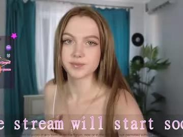 small_blondee on Chaturbate 