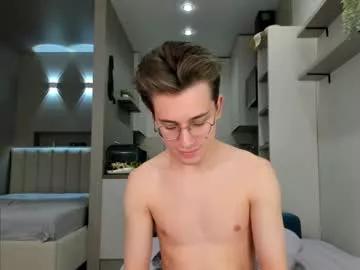 tom_honey on Chaturbate 