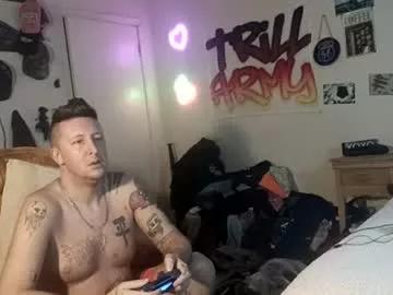 trillnonymau5 on Chaturbate 