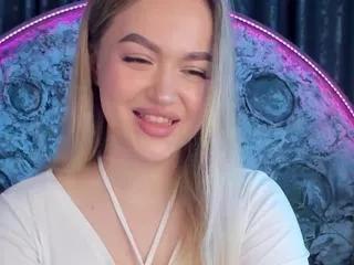 asti_moore on Flirt4Free 