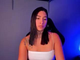 louane_bour on Flirt4Free 